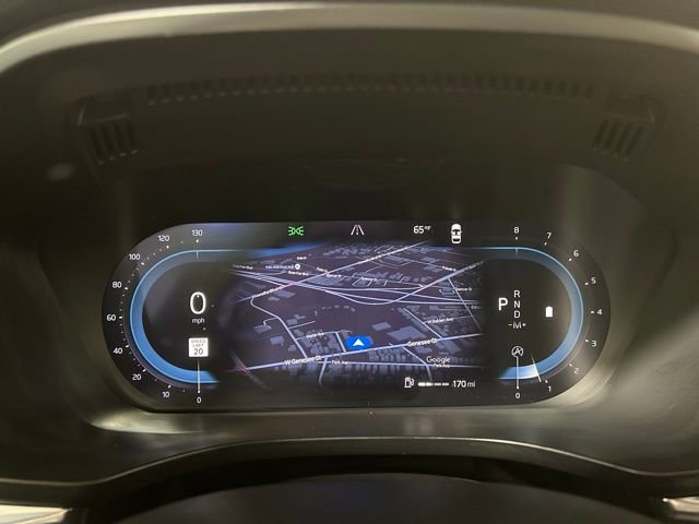 Used 2023 Volvo XC60 B6 Ultimate w/ Climate Package image 13