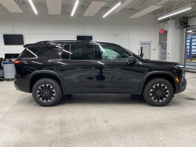 New 2026 Chevrolet Traverse Z71 w/ Enhanced Driving Package image 4