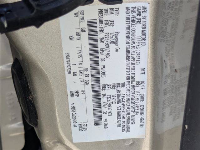 Used 2017 Ford C-MAX Energi SE FWD image 18