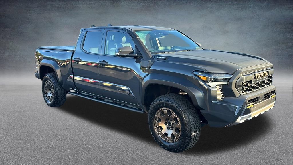Used 2025 Toyota Tacoma 4x4 Double Cab Hybrid w/ Tow Tech Package image 3