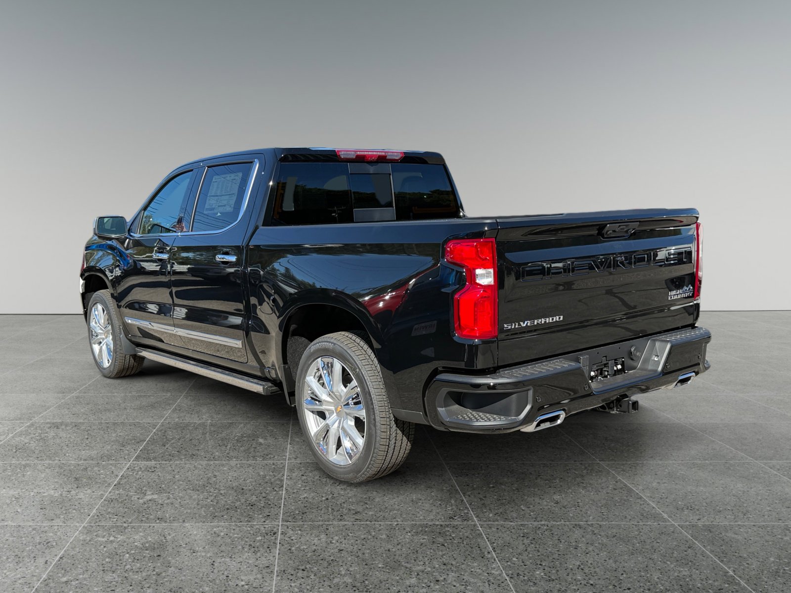 New 2026 Chevrolet Silverado 1500 High Country w/ High Country Premium Package image 3