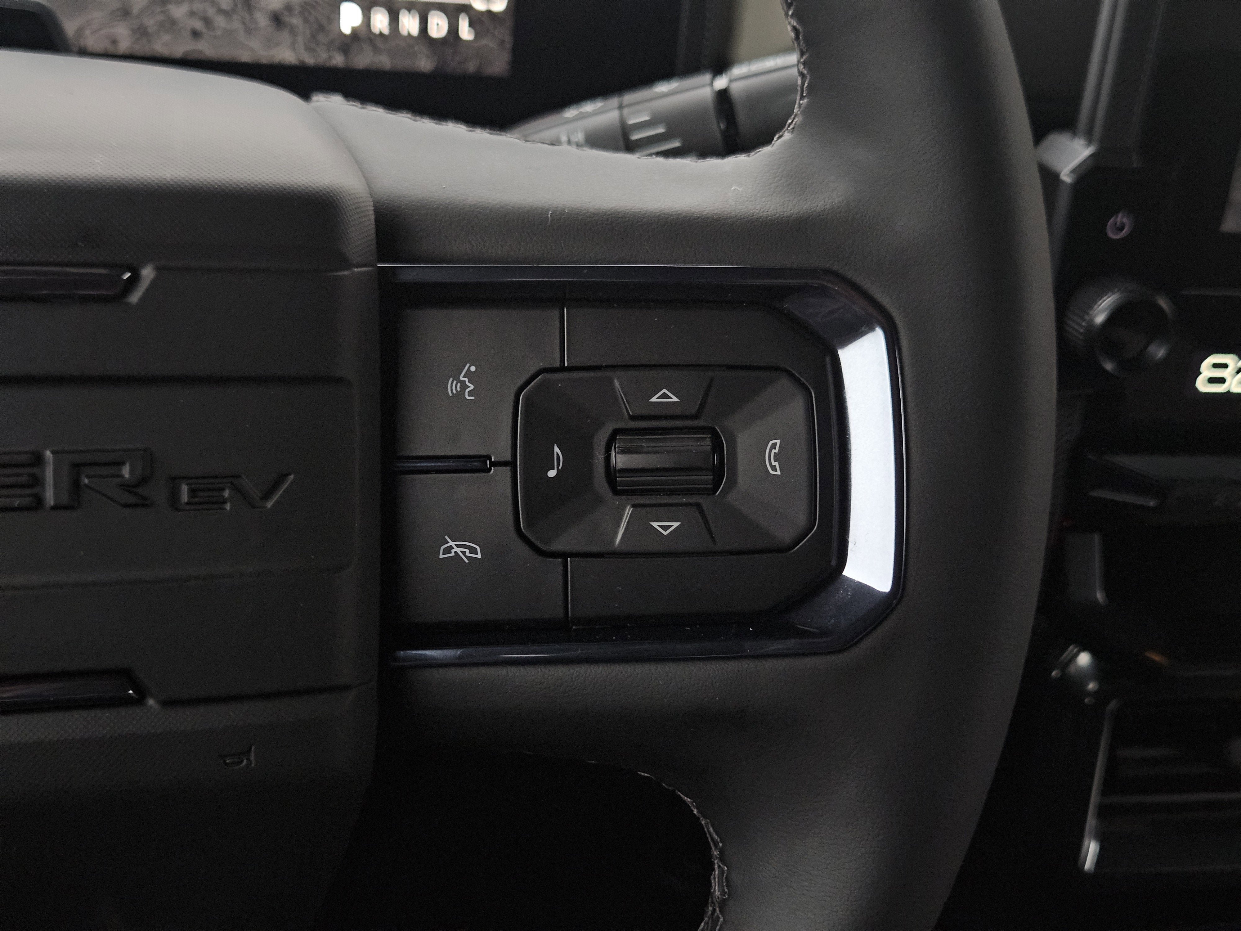 New 2026 GMC Hummer EV SUV AWD/4WD image 14