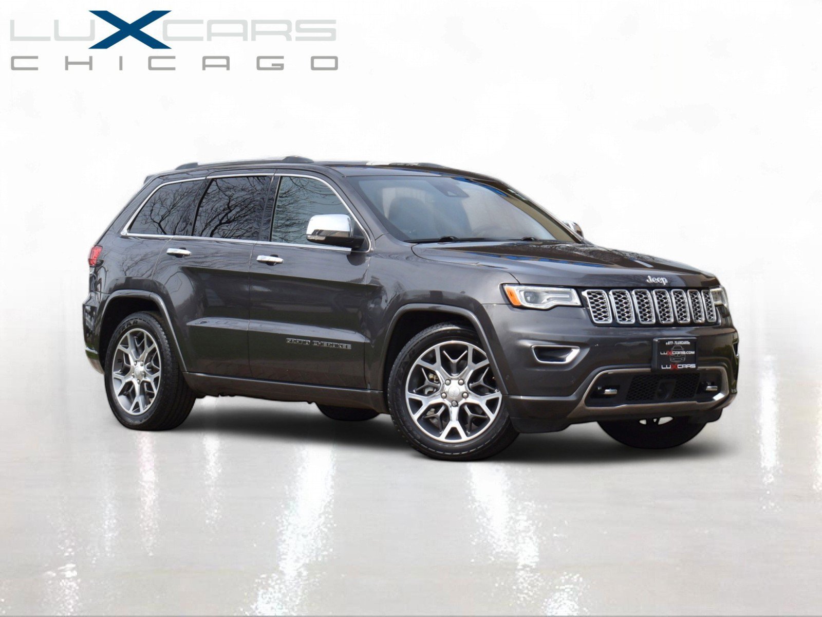 Used 2021 Jeep Grand Cherokee Overland AWD/4WD image 2