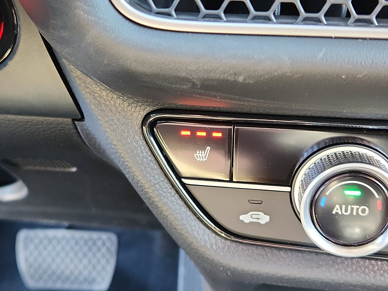 New 2026 Honda HR-V EX-L image 14