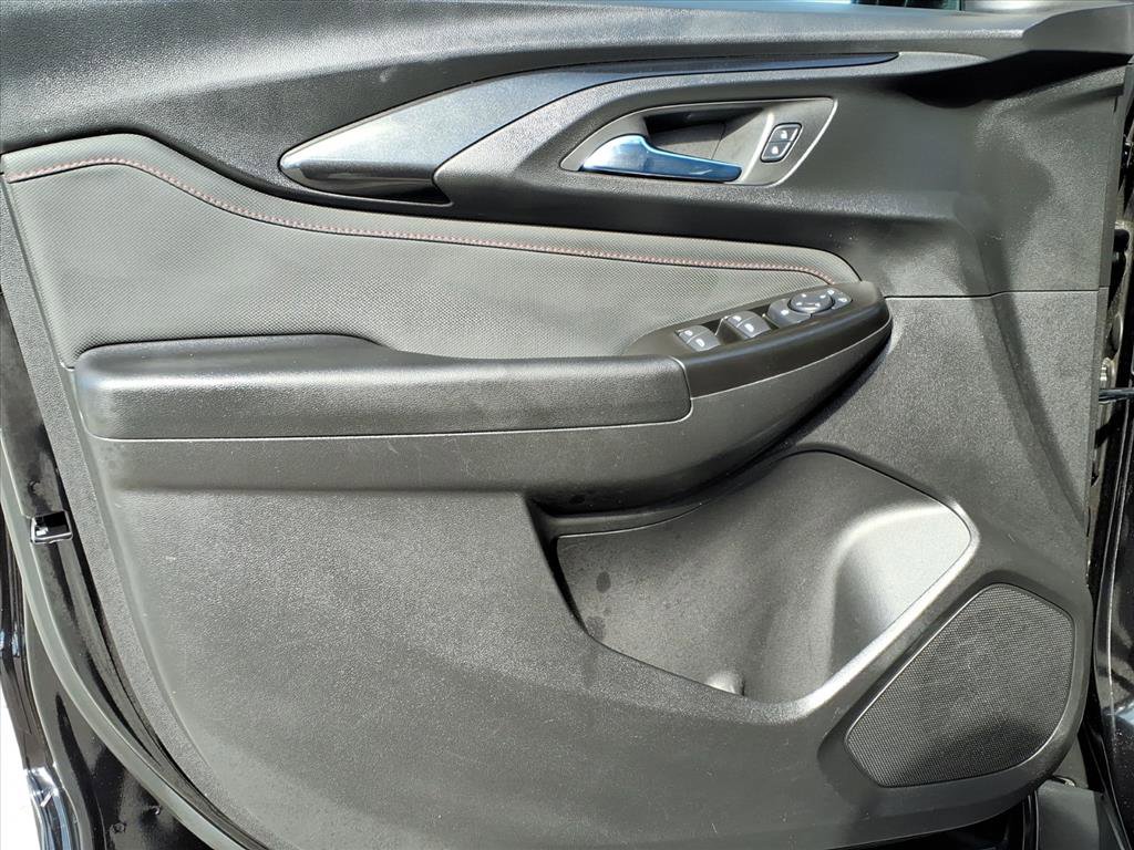 Used 2022 Chevrolet TrailBlazer RS image 15