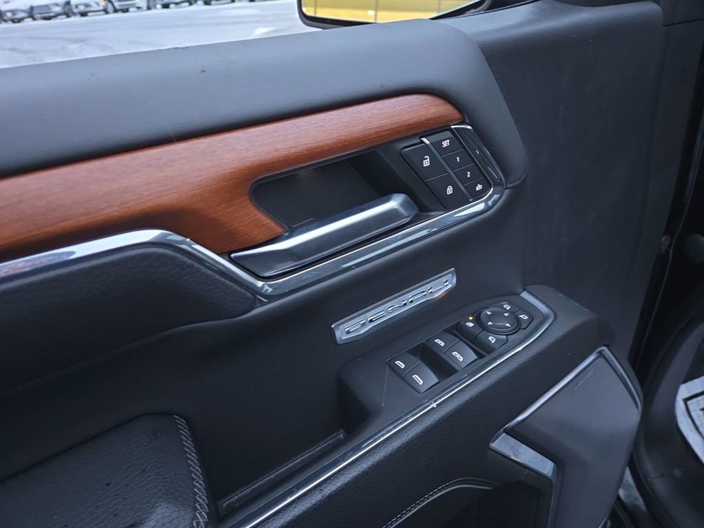 Used 2023 GMC Sierra 1500 Denali w/ Denali Reserve Package image 11