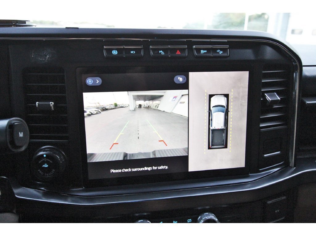 Used 2023 Ford F250 Lariat w/ Lariat Ultimate Package AWD/4WD image 27