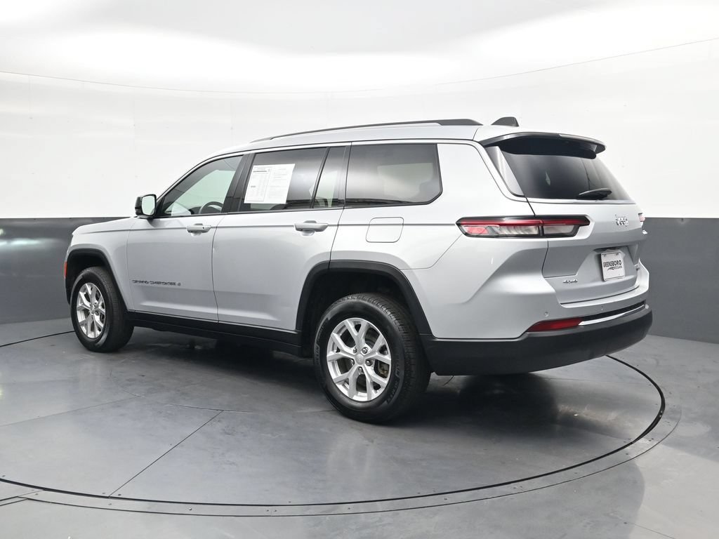 Used 2023 Jeep Grand Cherokee L Limited AWD/4WD image 11