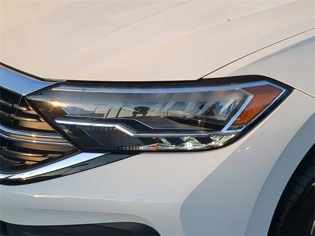 Certified 2024 Volkswagen Jetta S image 7