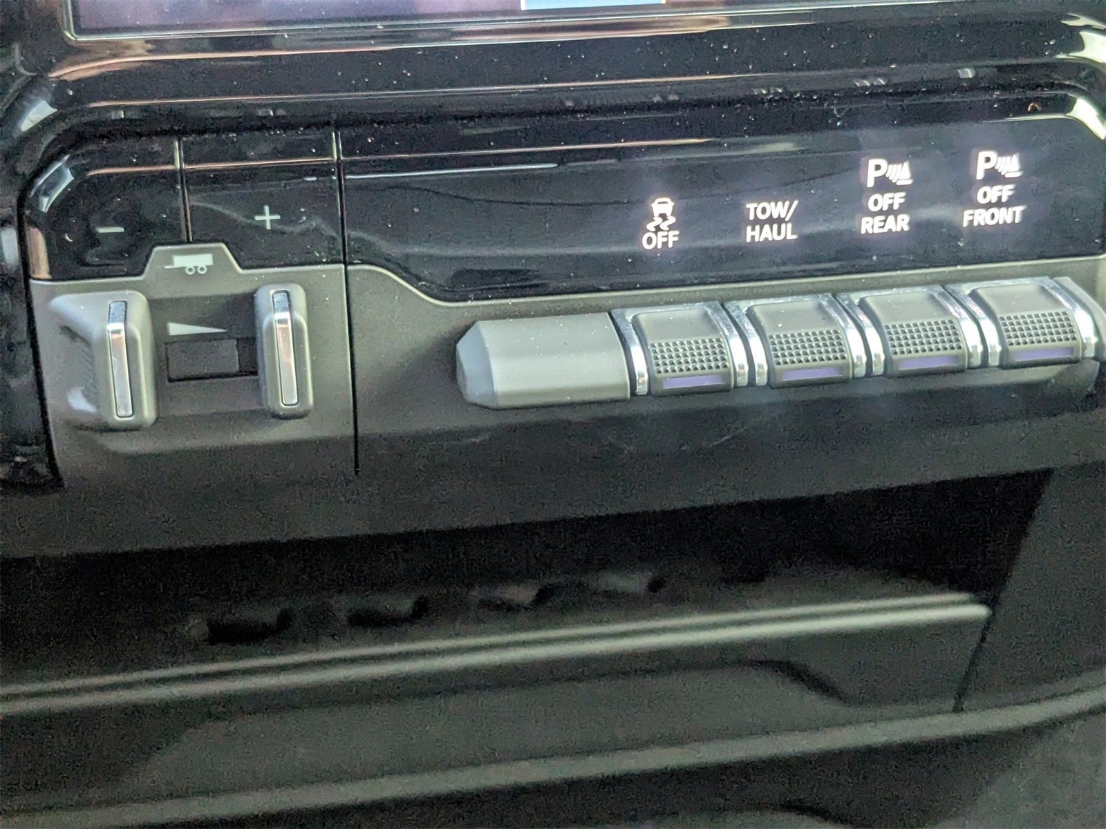 Used 2024 RAM 2500 Tradesman w/ Power Wagon Package image 23