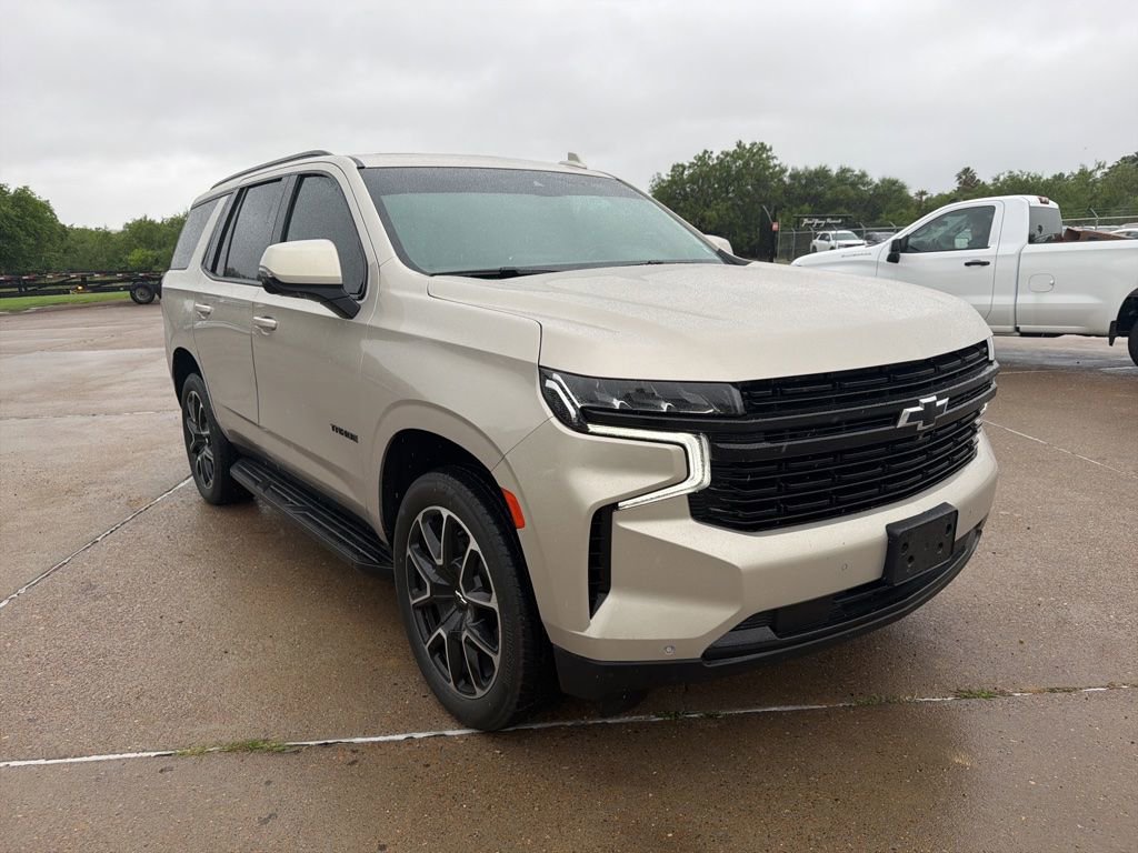 Used 2024 Chevrolet Tahoe RST w/ Luxury Package RWD image 1