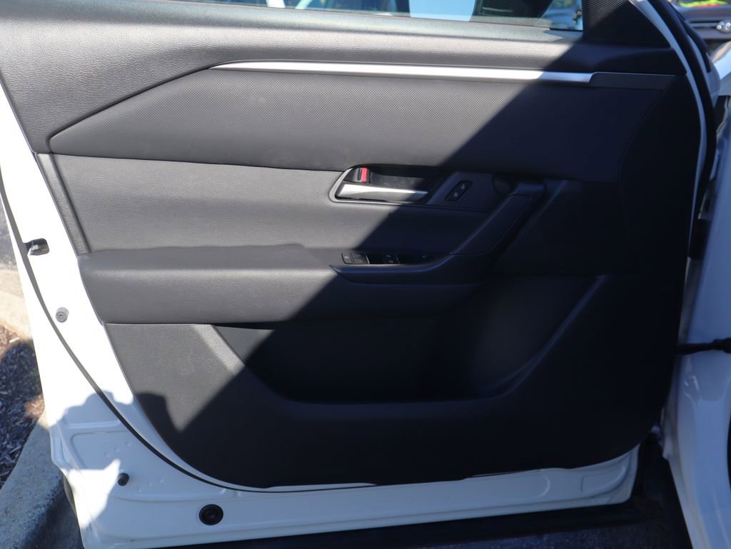 Used 2024 MAZDA CX-50 AWD 2.5 S w/ Preferred Package image 19