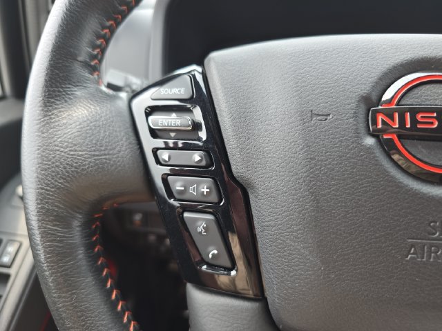 Used 2023 Nissan Frontier PRO-4X w/ Pro Convenience Package AWD/4WD image 19