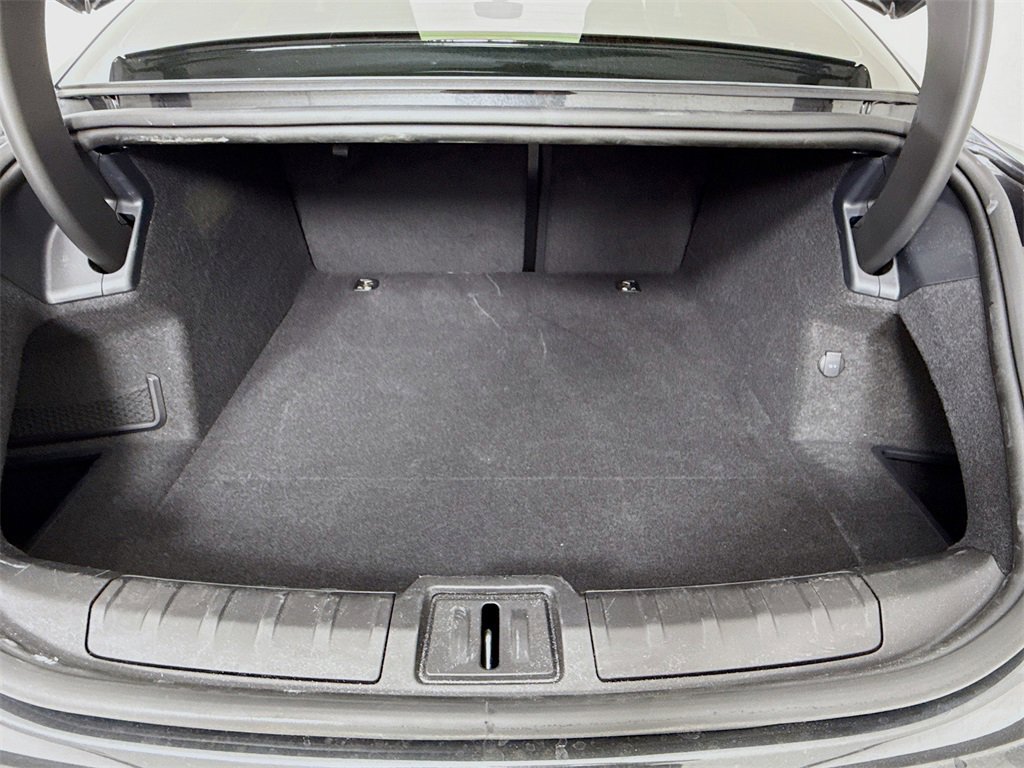 Certified 2024 Porsche Taycan image 27