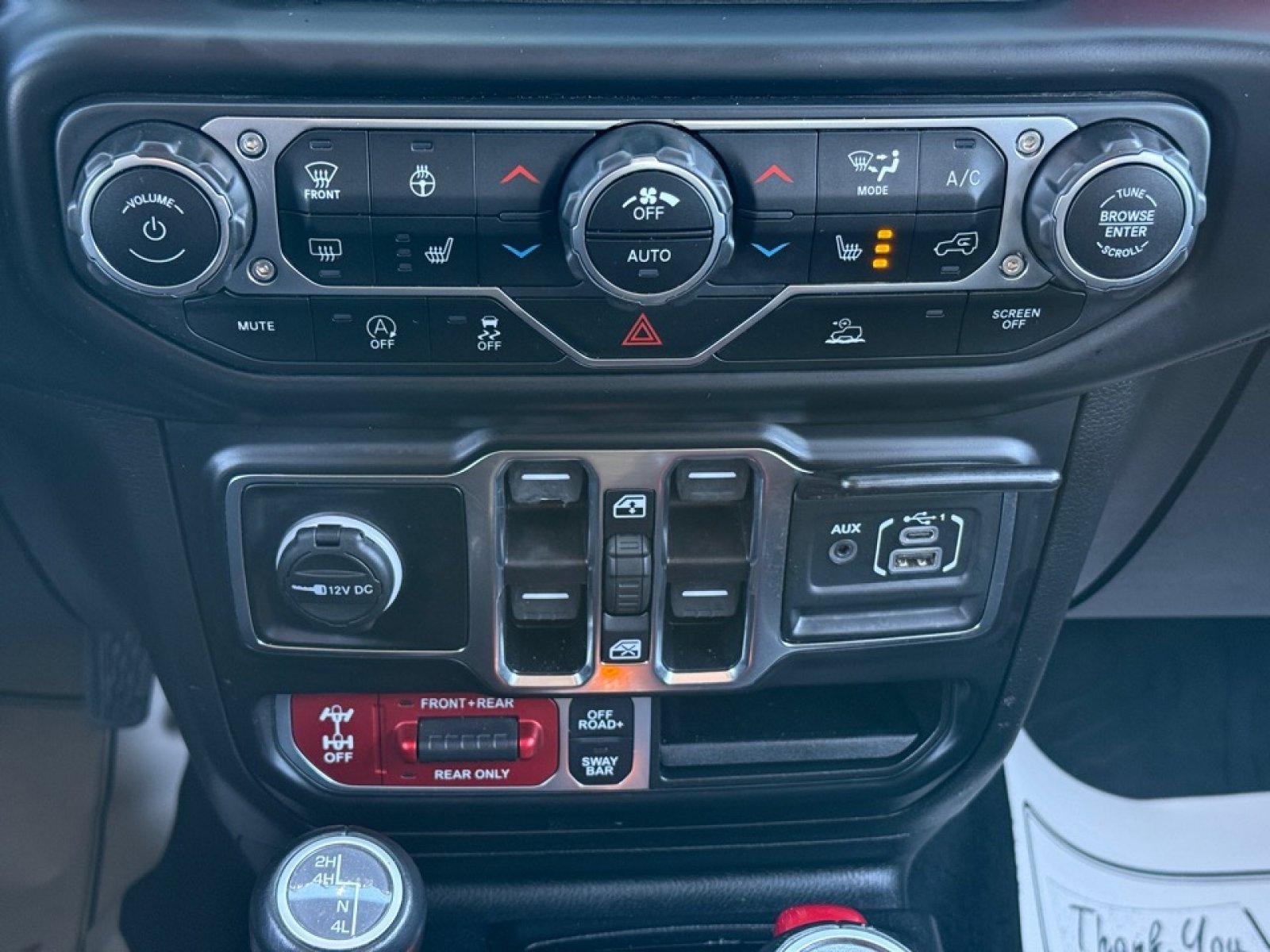 Used 2022 Jeep Gladiator Rubicon w/ Cold Weather Group image 29