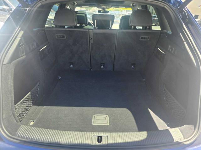 Certified 2025 Audi Q5 2.0T Premium w/ Convenience Plus Package AWD/4WD image 14