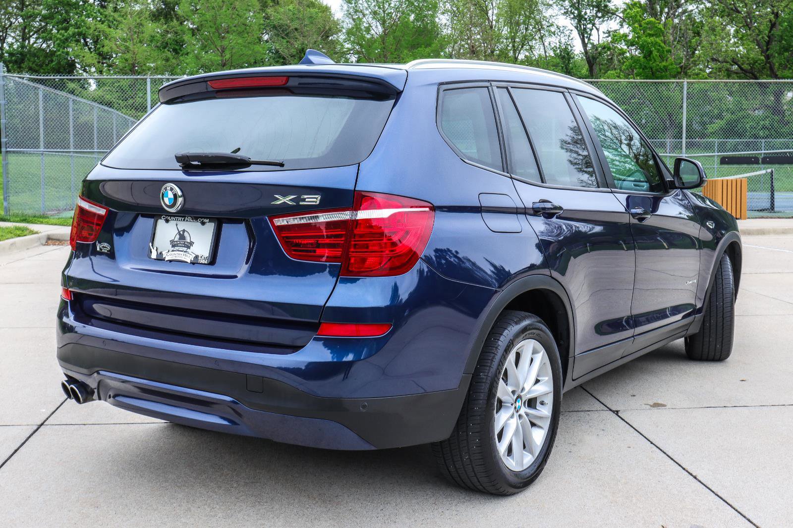 Used 2017 BMW X3 xDrive28i AWD/4WD image 14