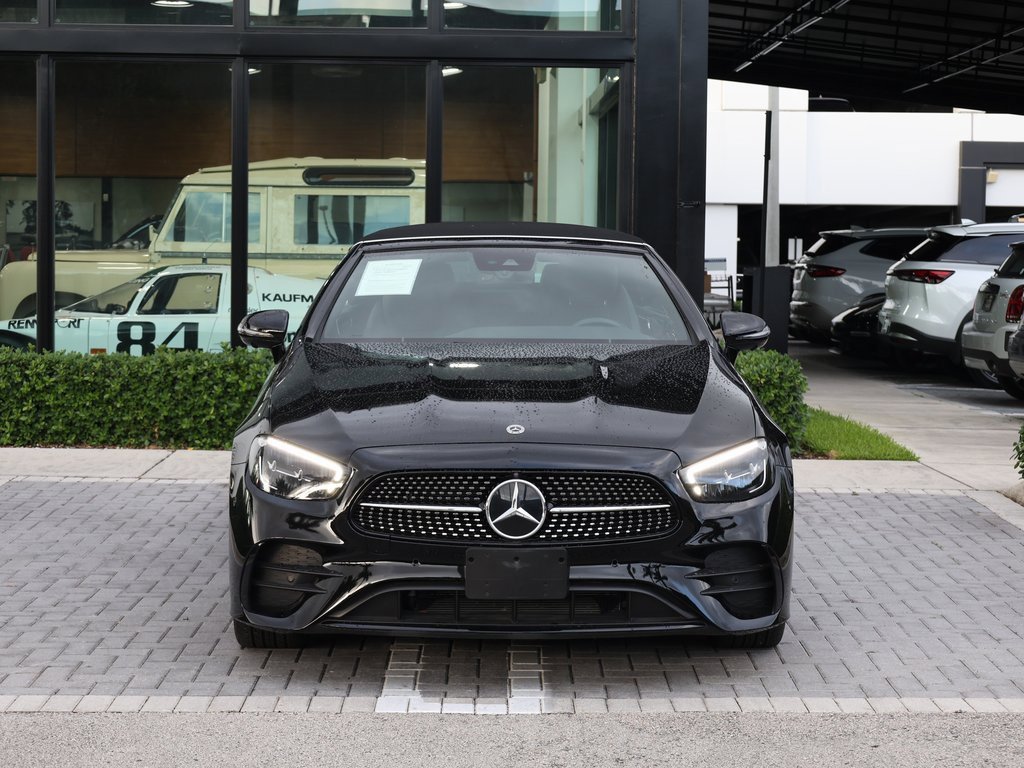 Used 2023 Mercedes-Benz E 450 Cabriolet image 4