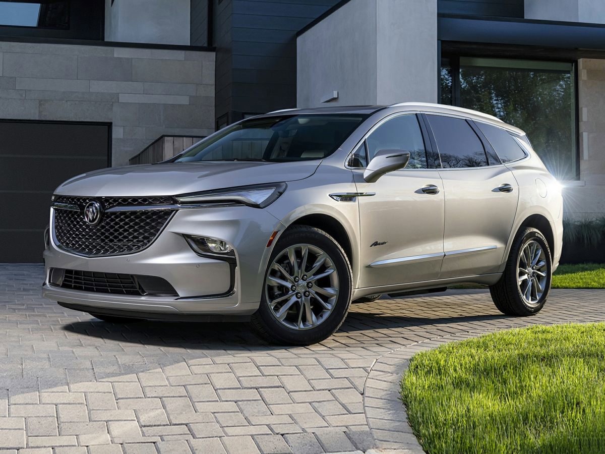 Used 2023 Buick Enclave Essence