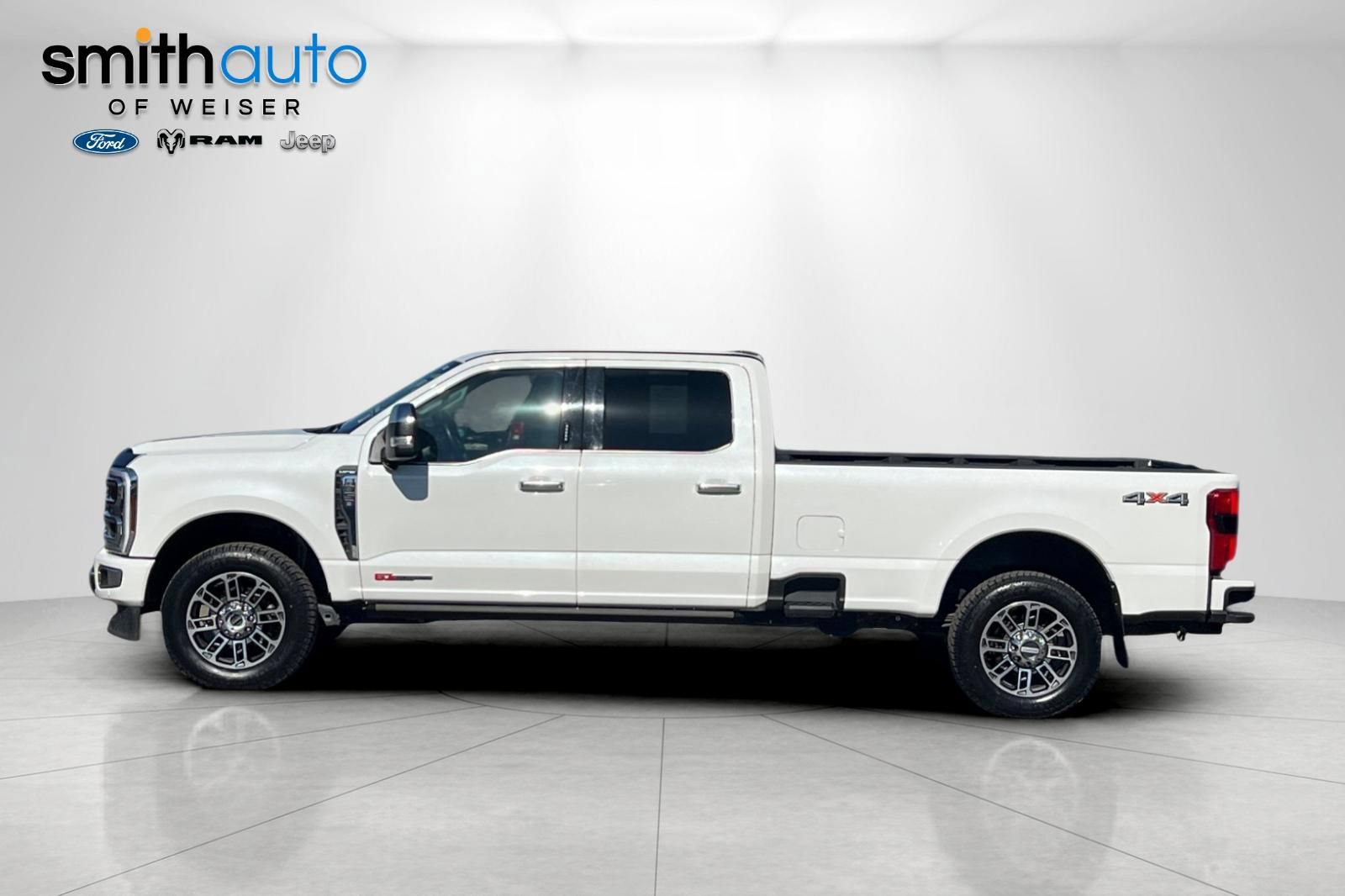 Used 2024 Ford F350 Limited AWD/4WD image 8