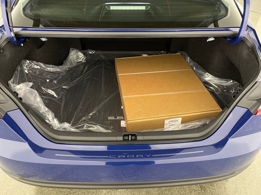 New 2026 Toyota Camry LE image 10