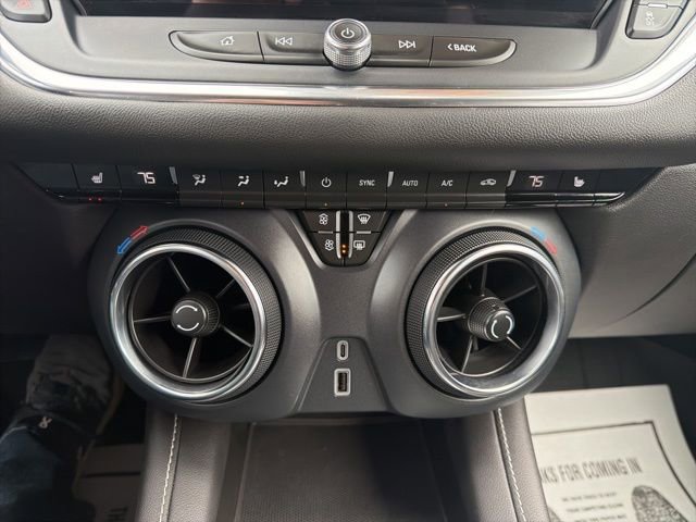 Used 2024 Chevrolet Blazer LT w/ Redline Edition AWD/4WD image 17