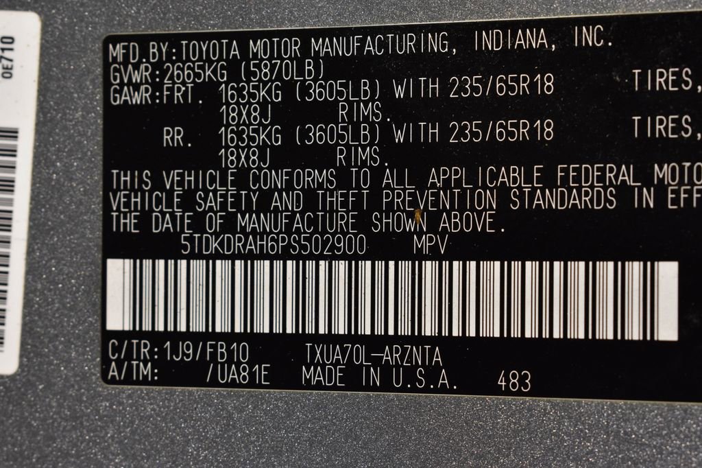 Used 2023 Toyota Highlander XLE image 39