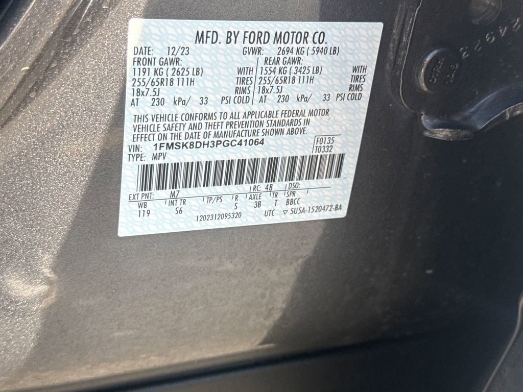 Used 2023 Ford Explorer XLT w/ Equipment Group 202A image 28