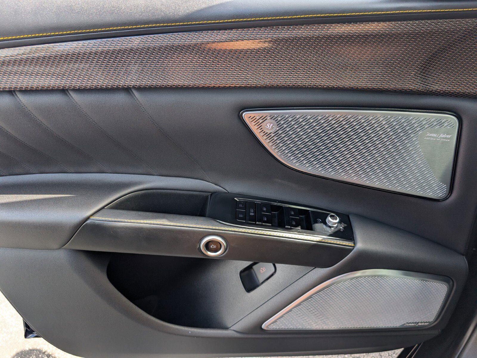 Used 2023 Maserati Grecale Modena image 37