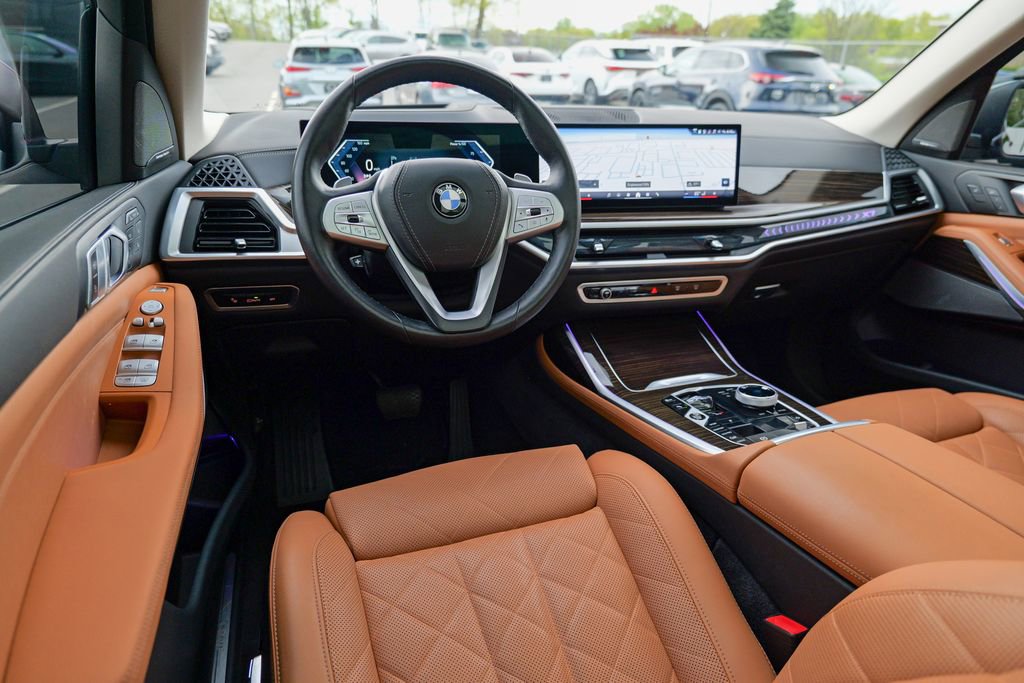 Used 2024 BMW X7 xDrive40i w/ Executive Package AWD/4WD image 45