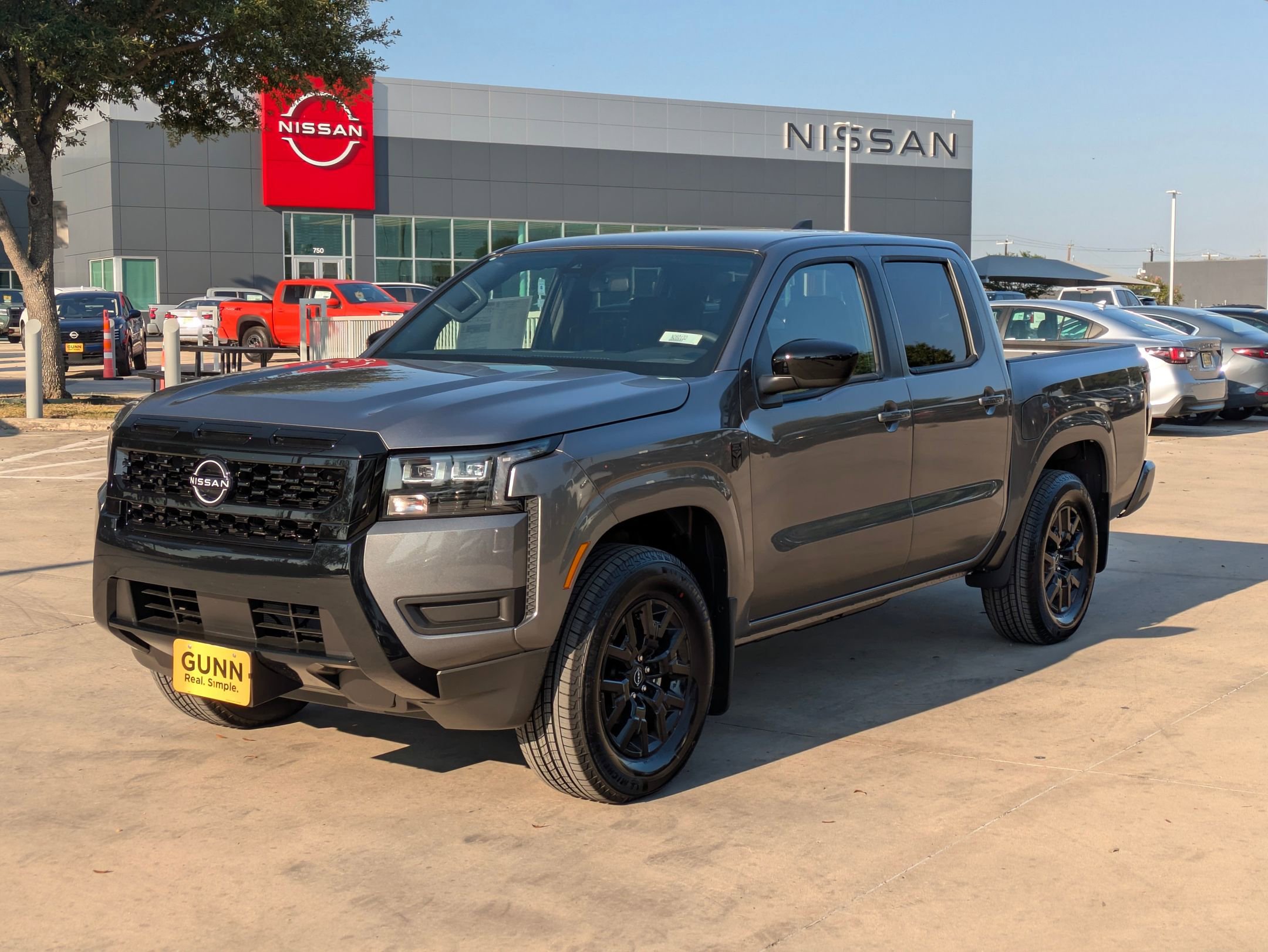 New 2026 Nissan Frontier SV image 7