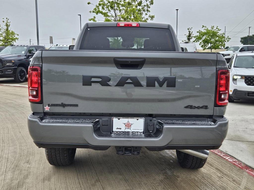 New 2026 RAM 2500 Big Horn AWD/4WD image 4
