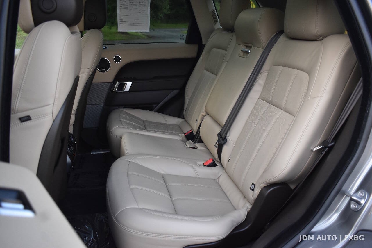 Used 2018 Land Rover Range Rover Sport HSE AWD/4WD image 14
