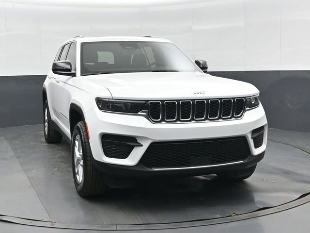 New 2025 Jeep Grand Cherokee Laredo image 10