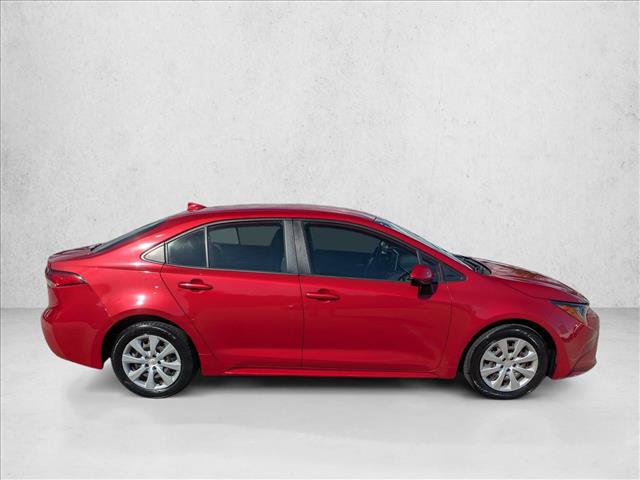 Used 2021 Toyota Corolla LE FWD image 4