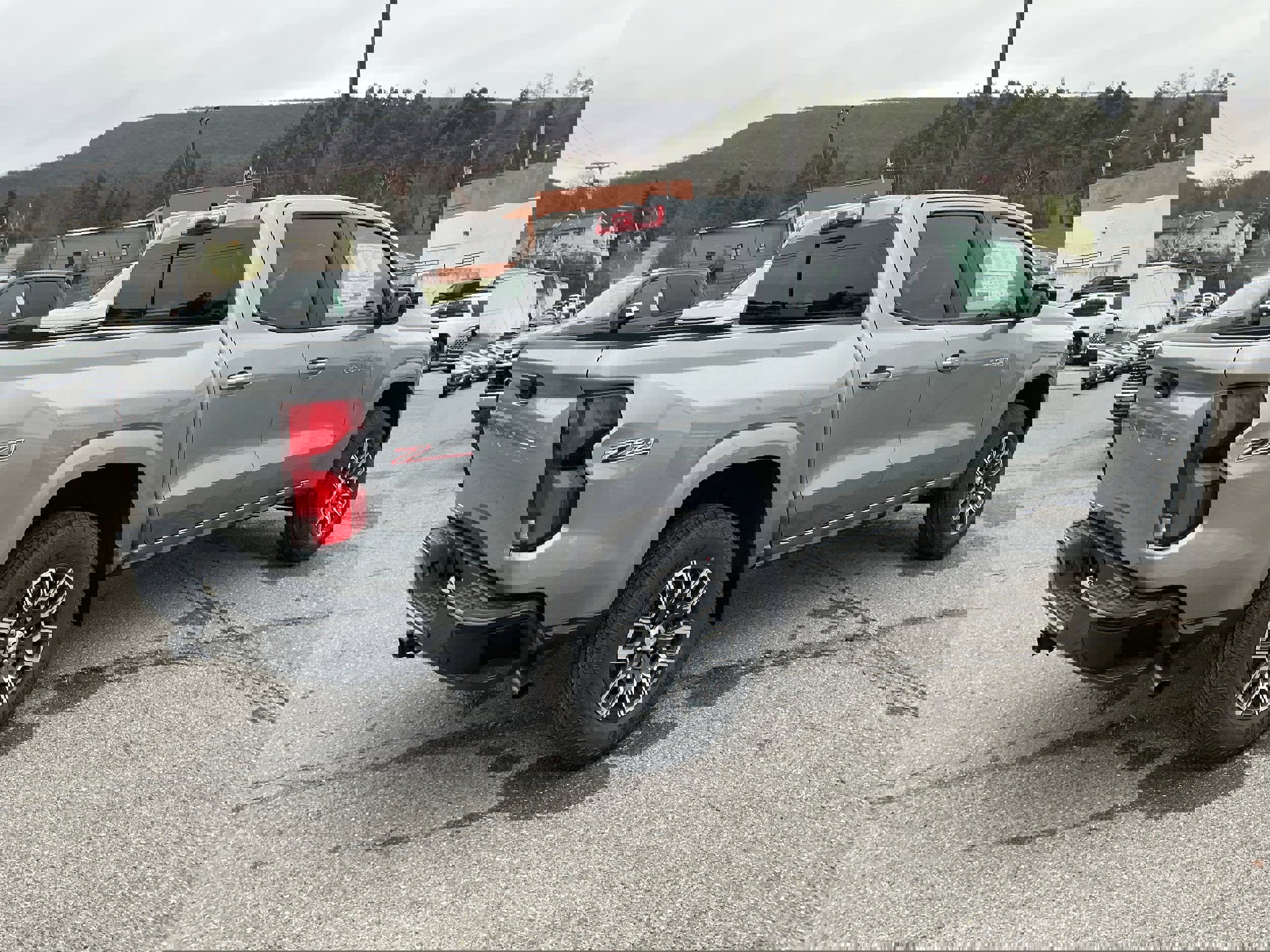 New 2026 Chevrolet Colorado Z71 image 4