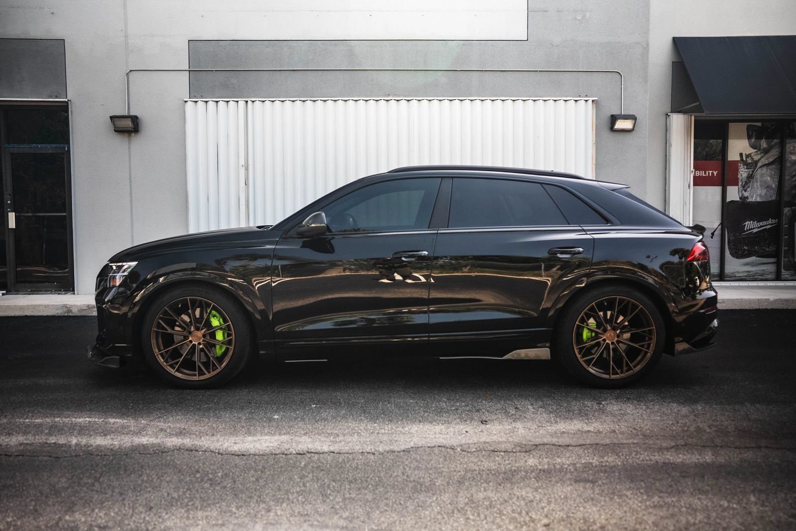 Used 2024 Audi SQ8 Premium Plus AWD/4WD image 10
