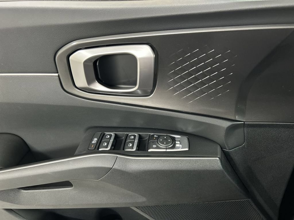 New 2026 Kia Sorento S AWD/4WD image 12