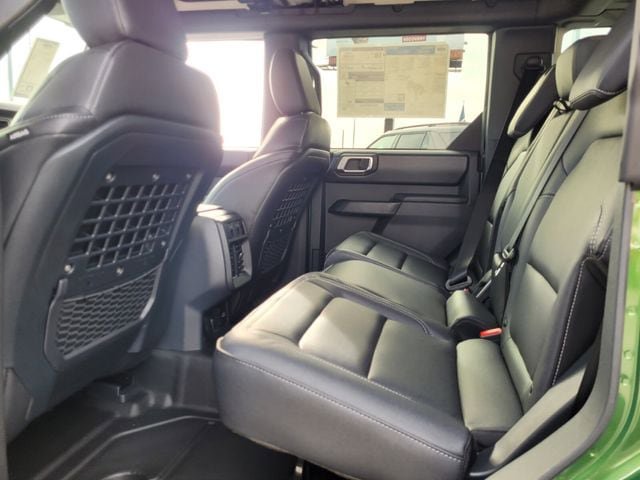 New 2025 Ford Bronco Badlands w/ Sasquatch Package AWD/4WD image 5