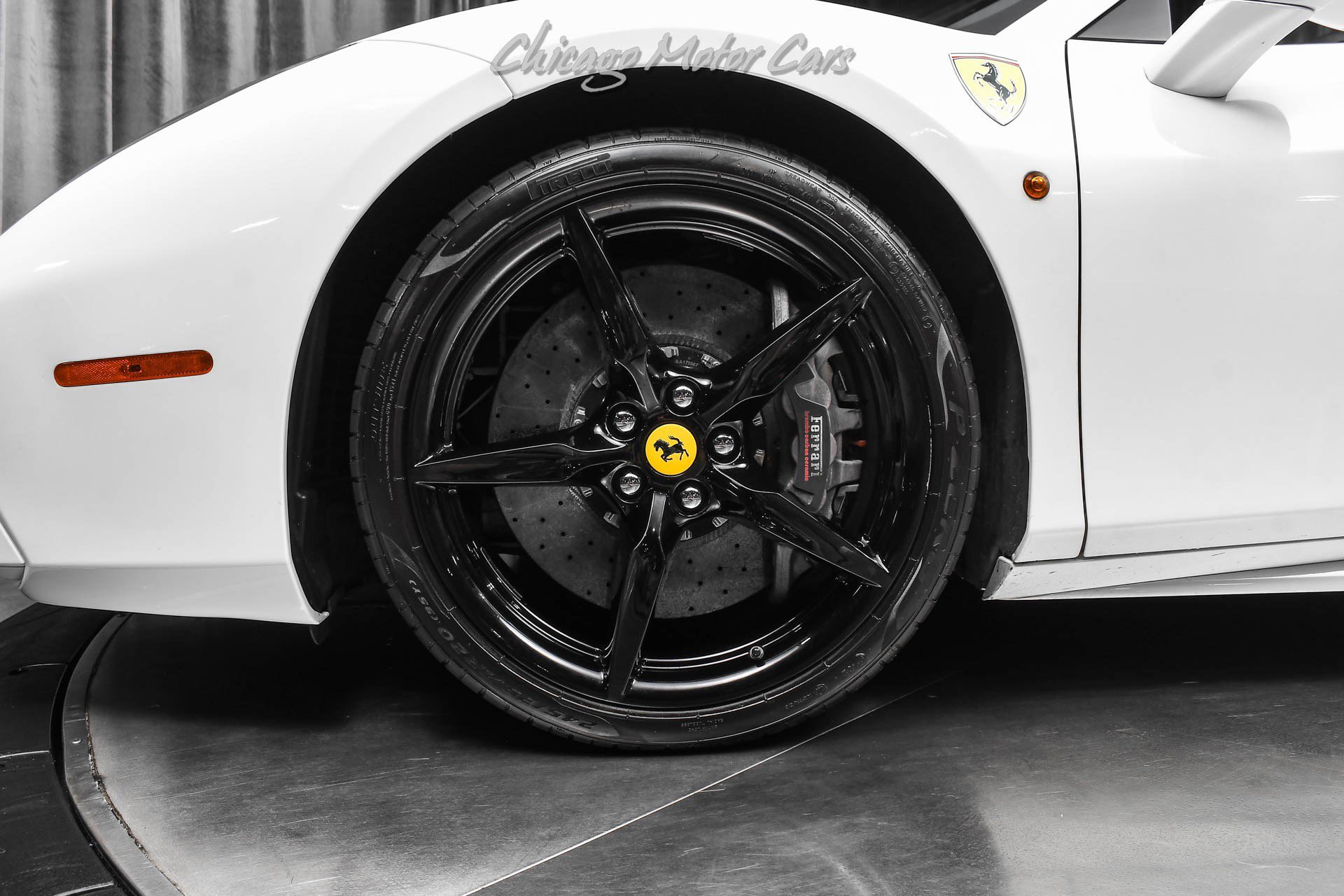 Used 2018 Ferrari 488 Spider RWD image 52