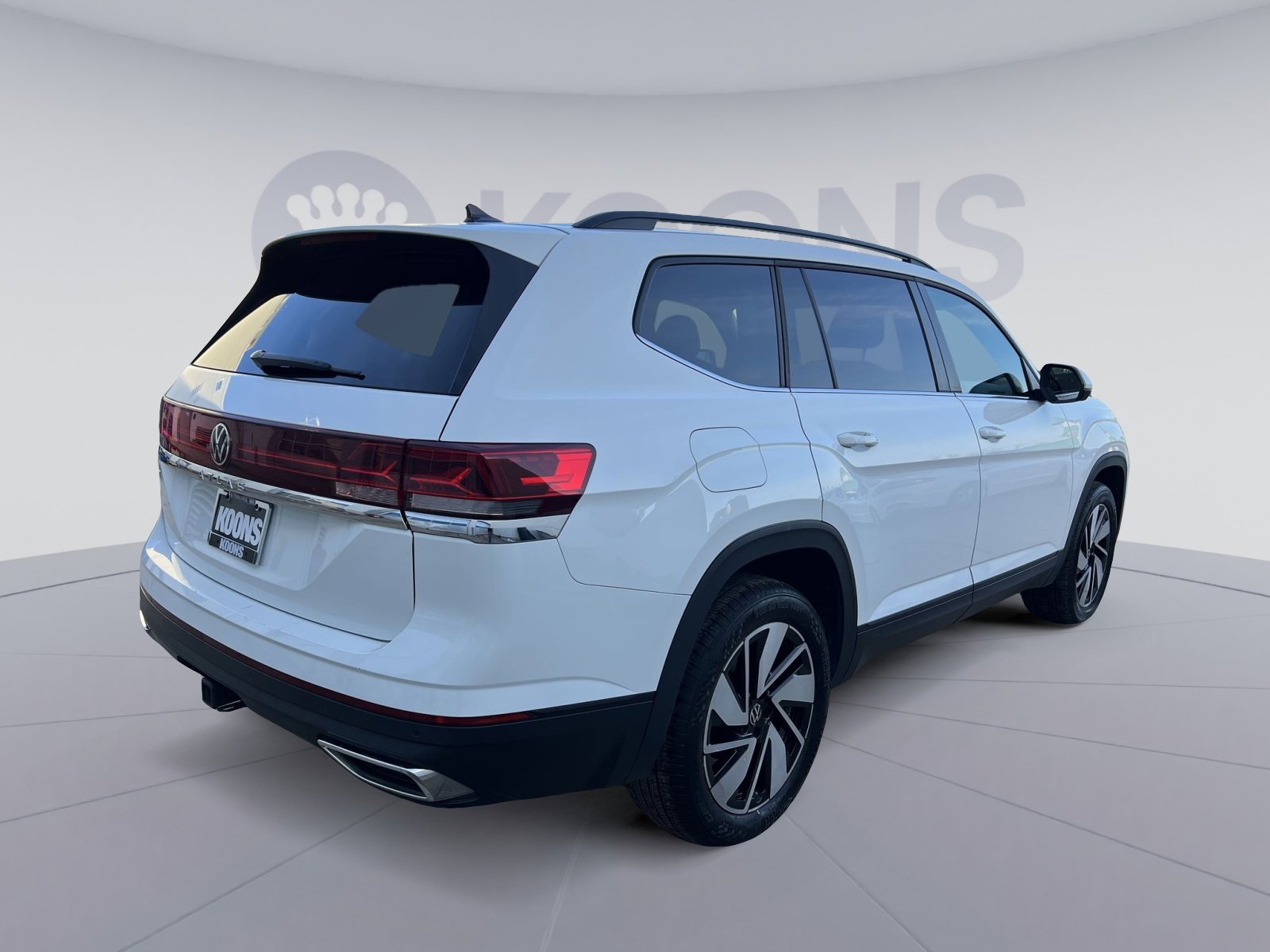 Used 2024 Volkswagen Atlas SE image 7