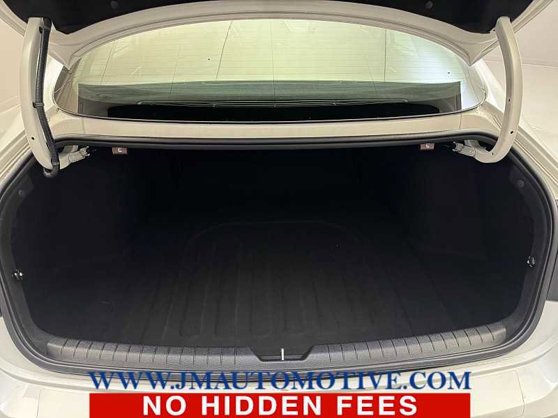 Used 2022 Hyundai Sonata Limited image 17