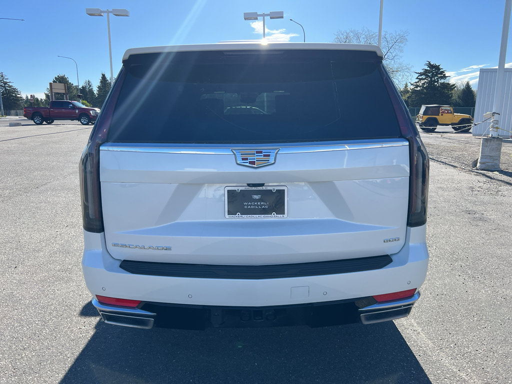 Certified 2023 Cadillac Escalade ESV Premium Luxury AWD/4WD image 4
