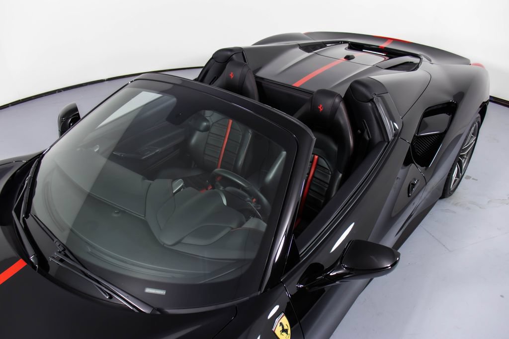 Certified 2017 Ferrari 488 Spider RWD image 32