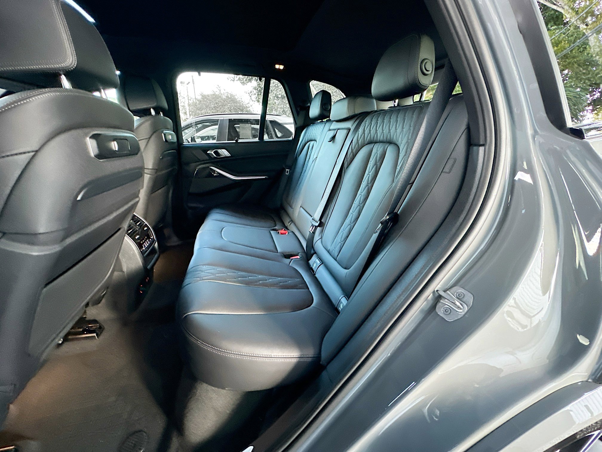 Used 2024 BMW X5 M60i image 26