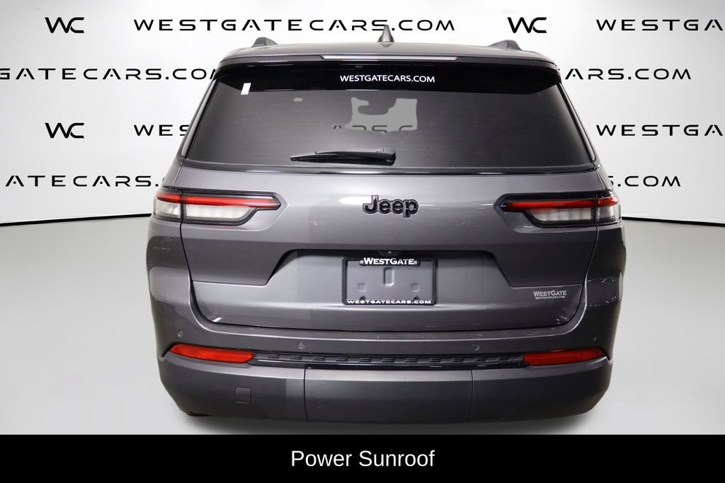 Used 2024 Jeep Grand Cherokee L Altitude RWD image 4