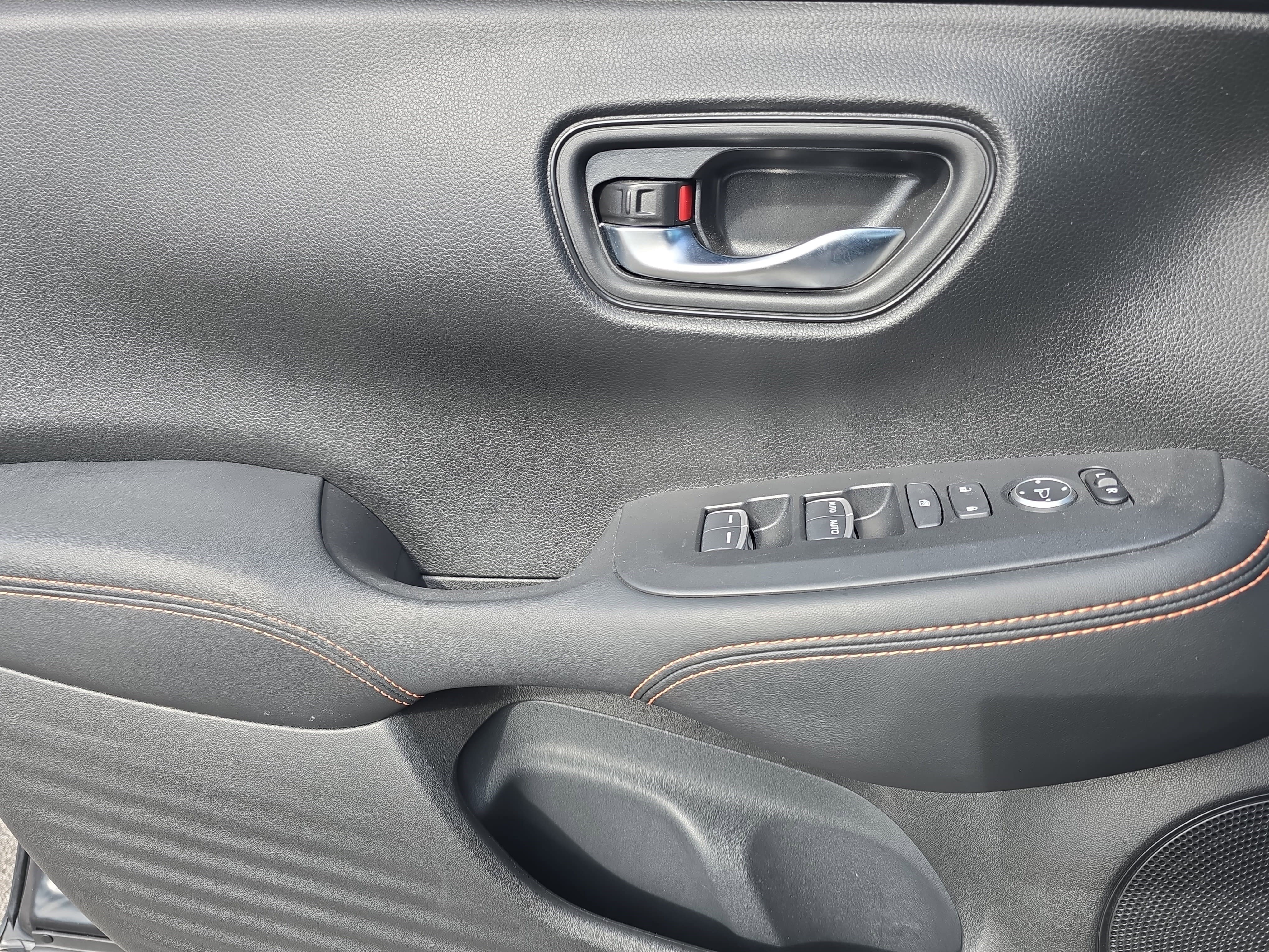 Certified 2023 Honda HR-V Sport image 23