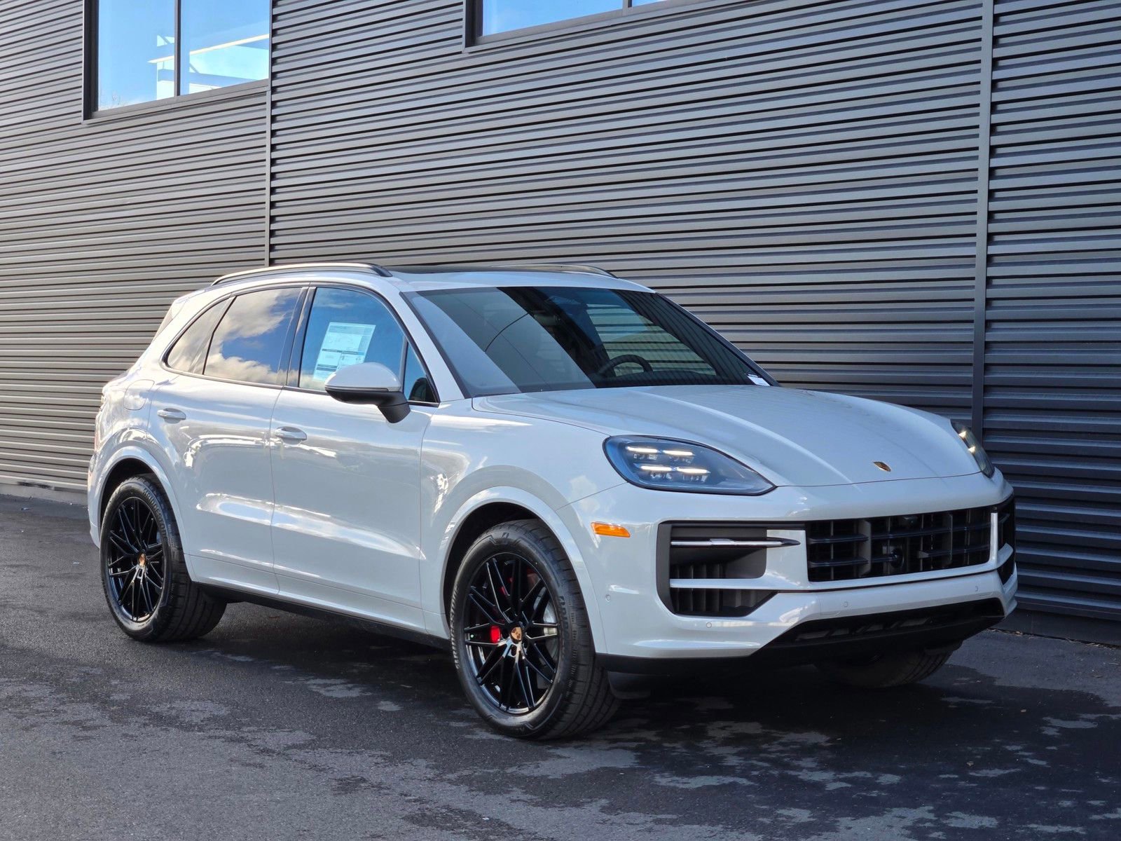 New 2026 Porsche Cayenne S AWD/4WD image 9