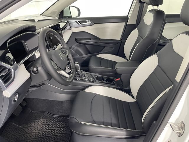 New 2026 Volkswagen Taos SEL AWD/4WD image 2