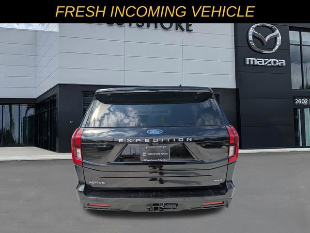 Used 2025 Ford Expedition Max Active image 4